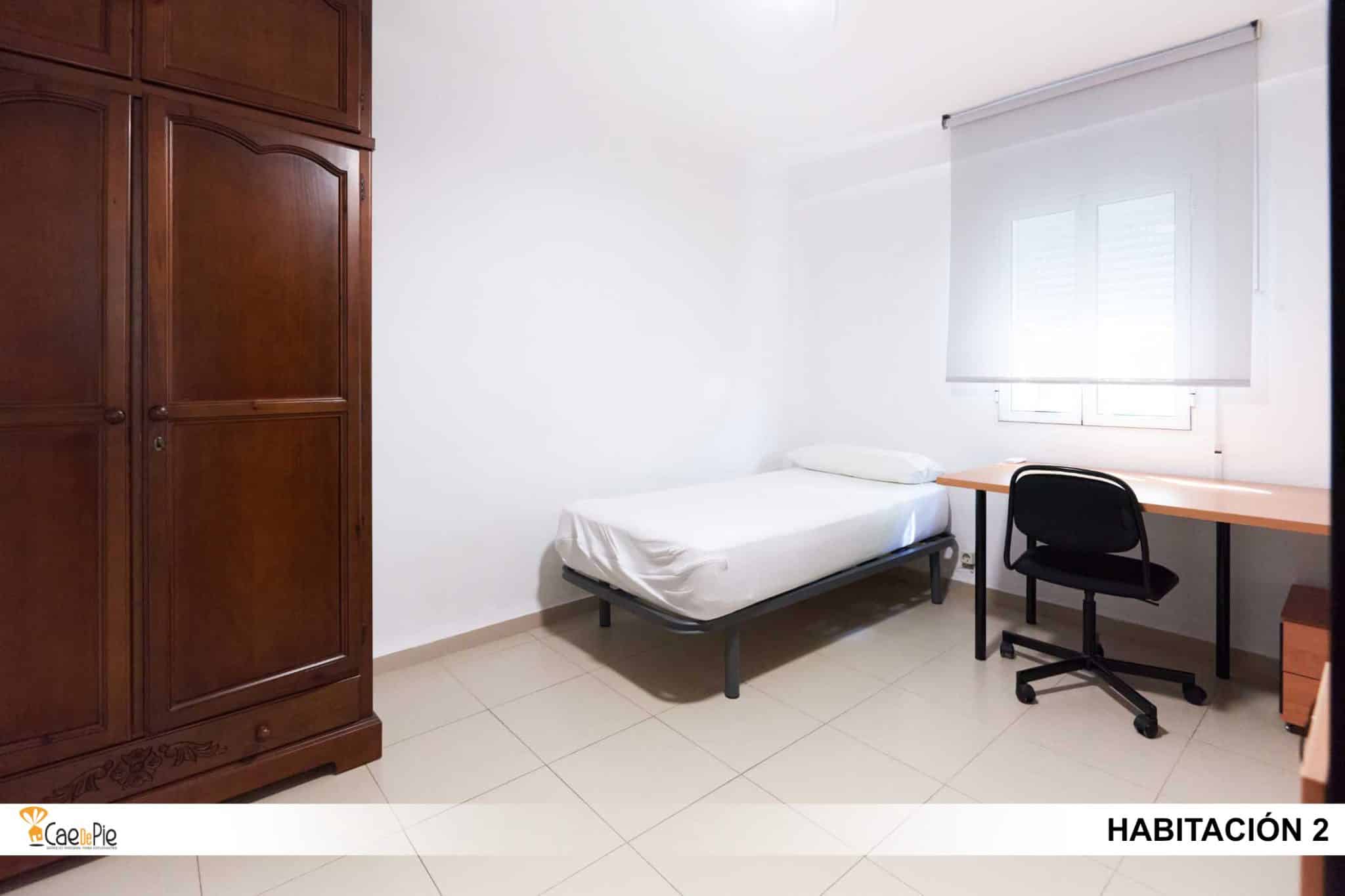 HABITACION 2 SANTO ANGEL 12 SEVILLA1