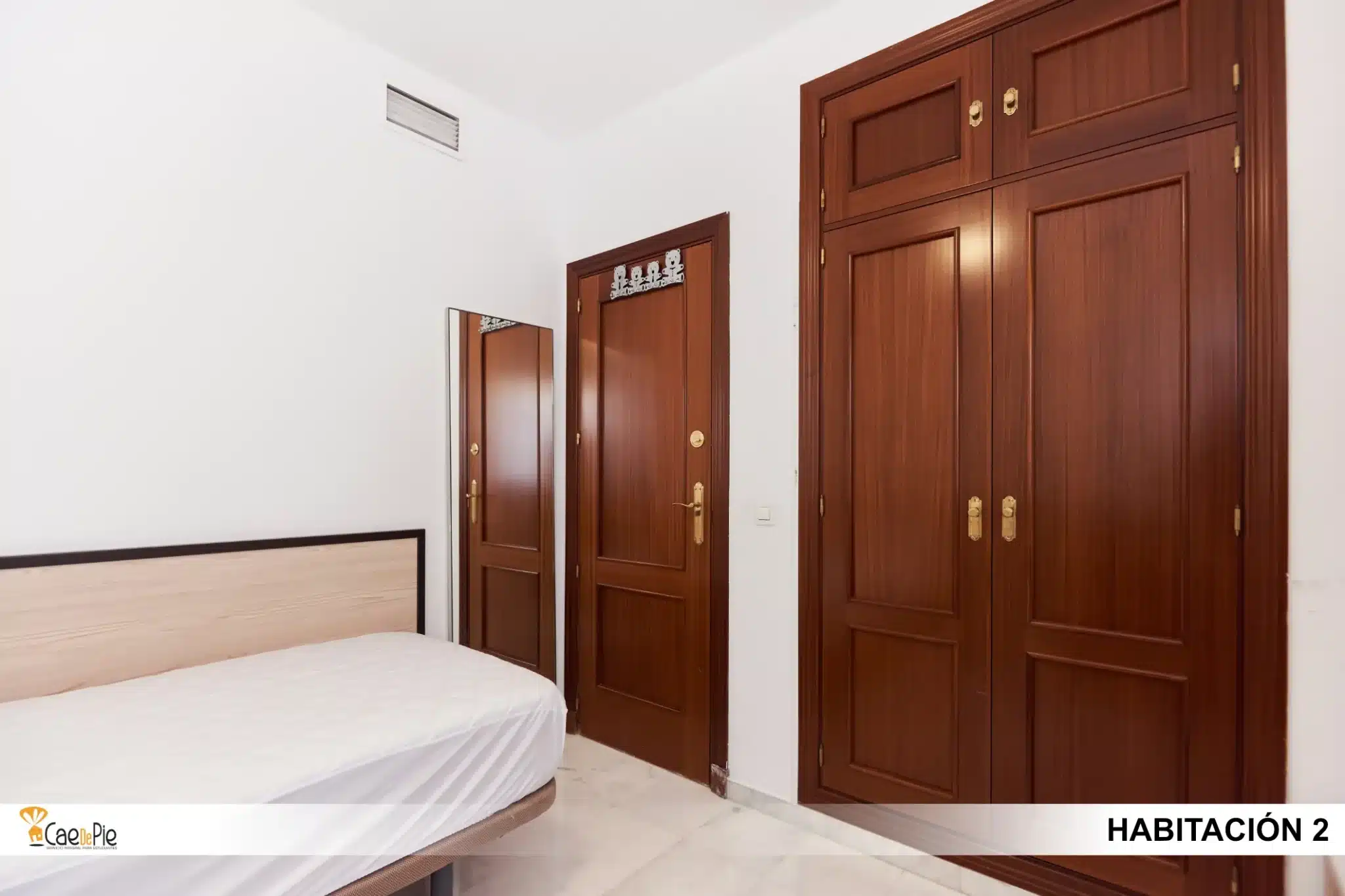 HABITACION 2 SU EMINENCIA N28 SEVILLA4