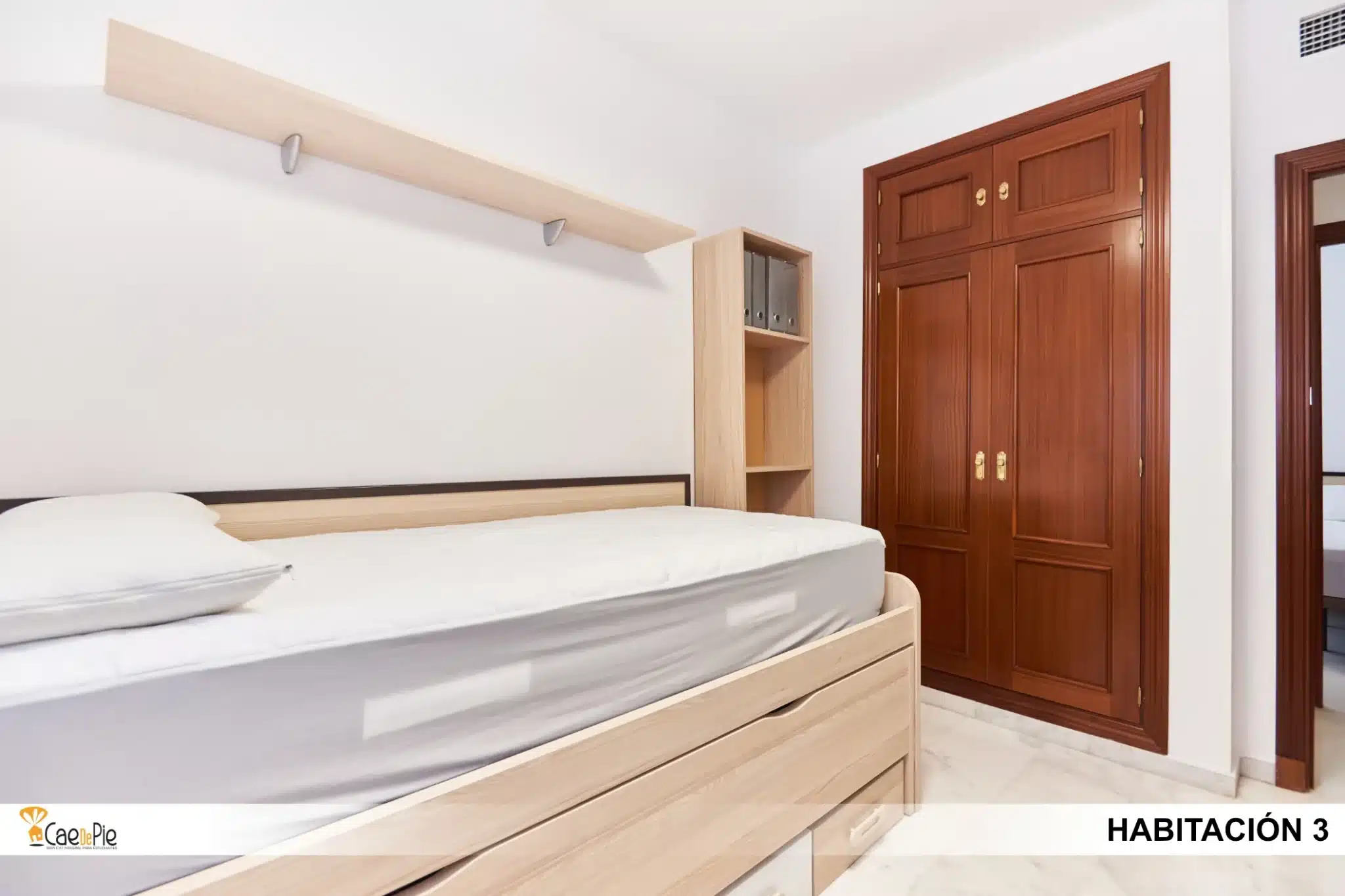 HABITACION 3 SU EMINENCIA N28 SEVILLA5